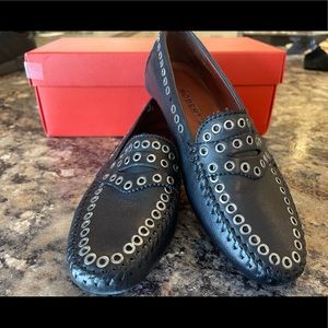 Robert Zur Women’s Black Leather Loafers